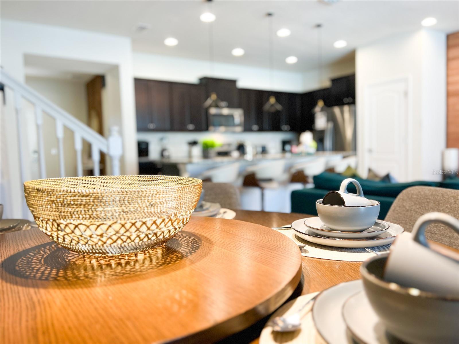 Image 17 of 56 For 2442 Dubai Street