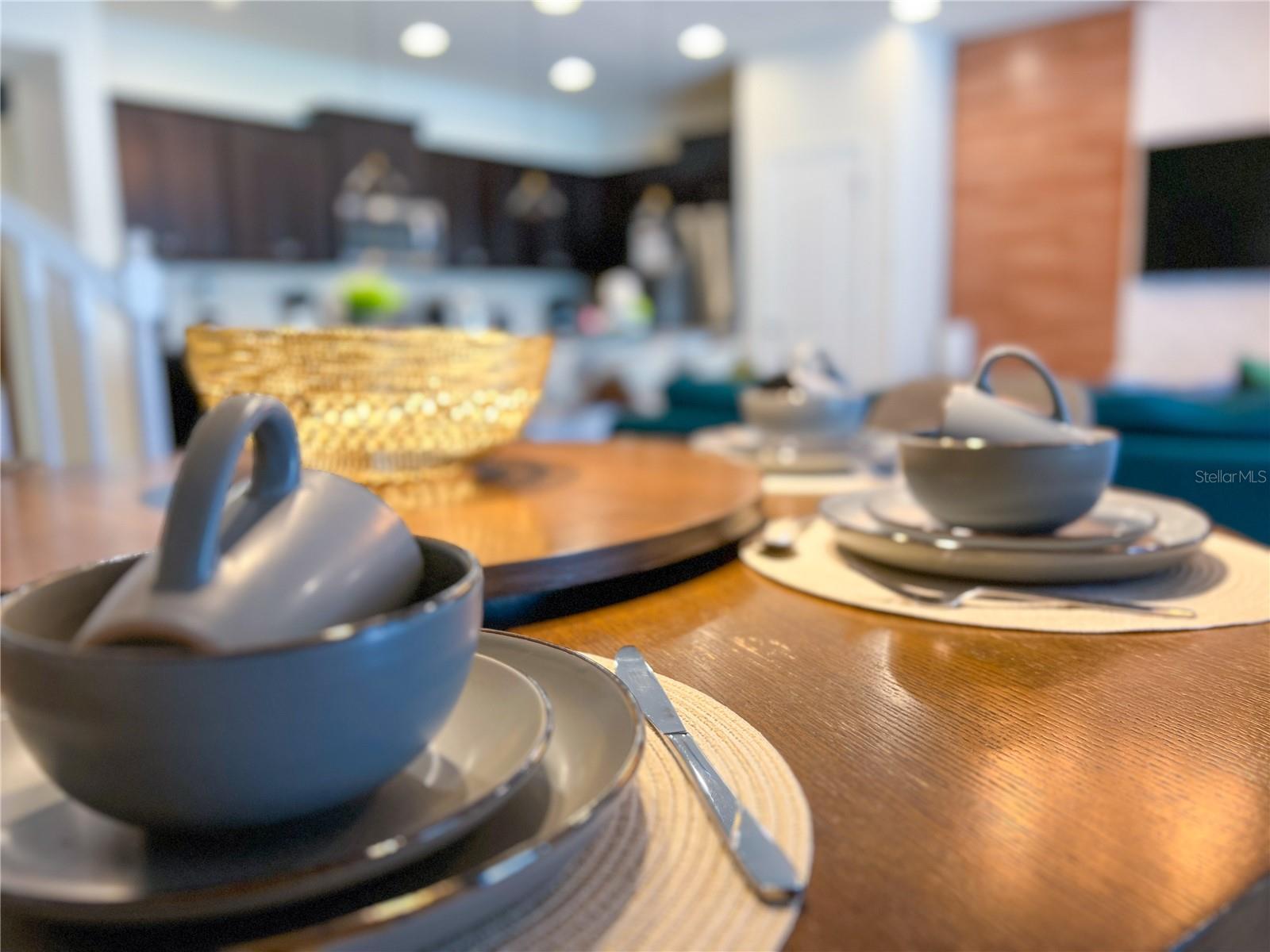 Image 19 of 56 For 2442 Dubai Street