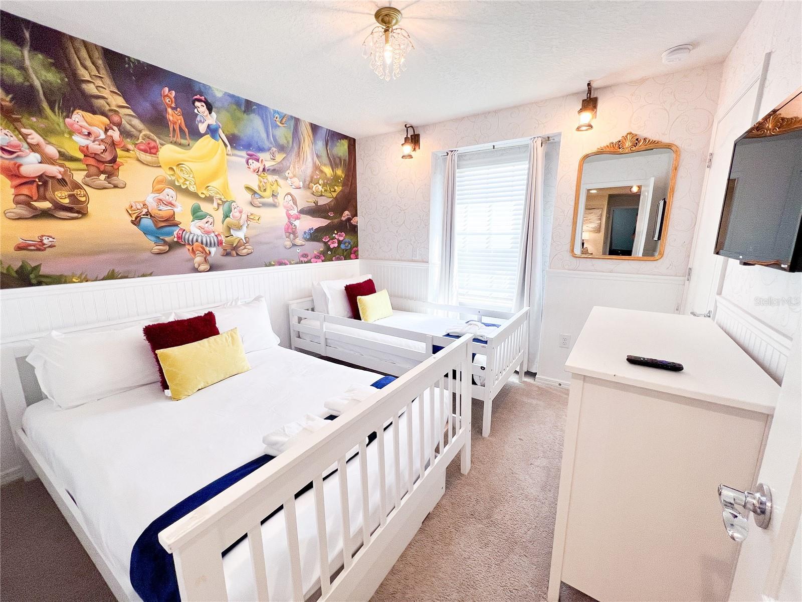 Image 26 of 56 For 2442 Dubai Street