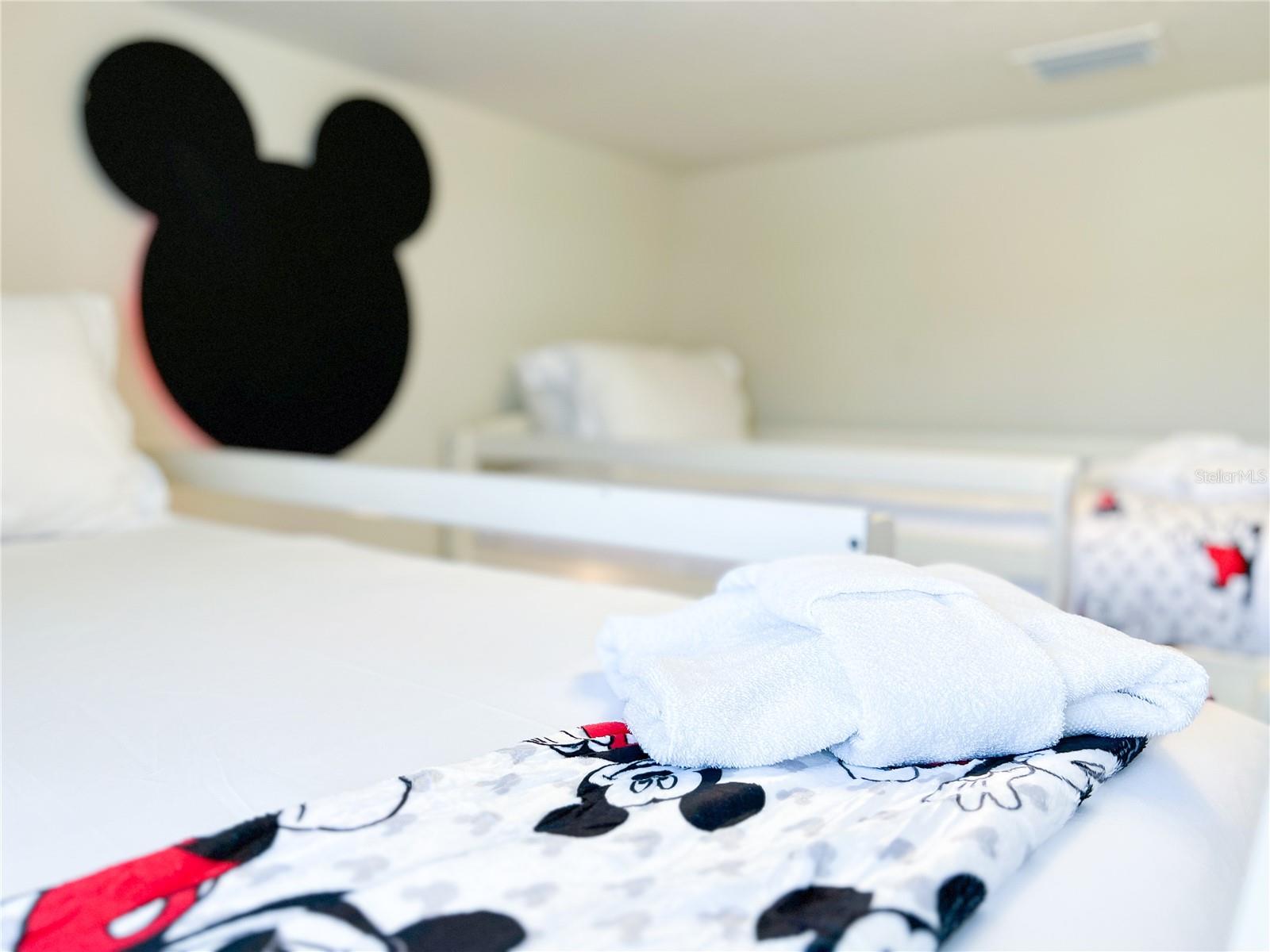 Image 29 of 56 For 2442 Dubai Street