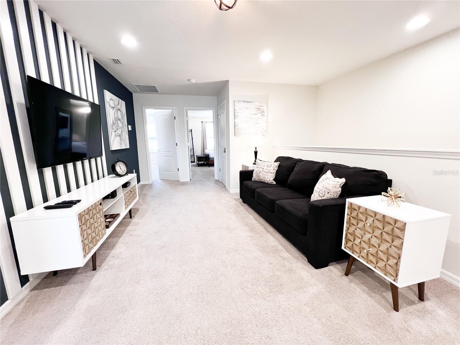 Image 33 of 56 For 2442 Dubai Street