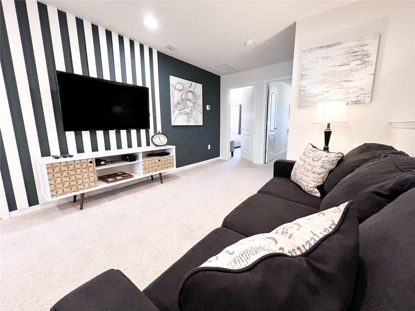 Image 37 of 56 For 2442 Dubai Street