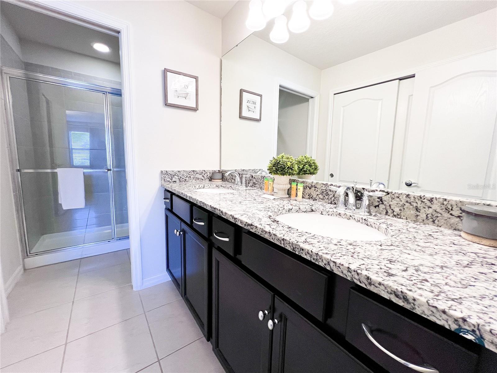 Image 42 of 56 For 2442 Dubai Street