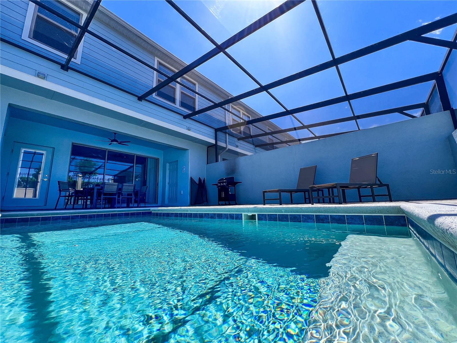 Image 53 of 56 For 2442 Dubai Street