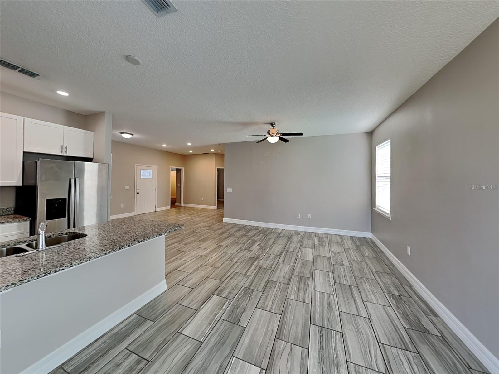 Image 6 of 16 For 1752 Sail Court