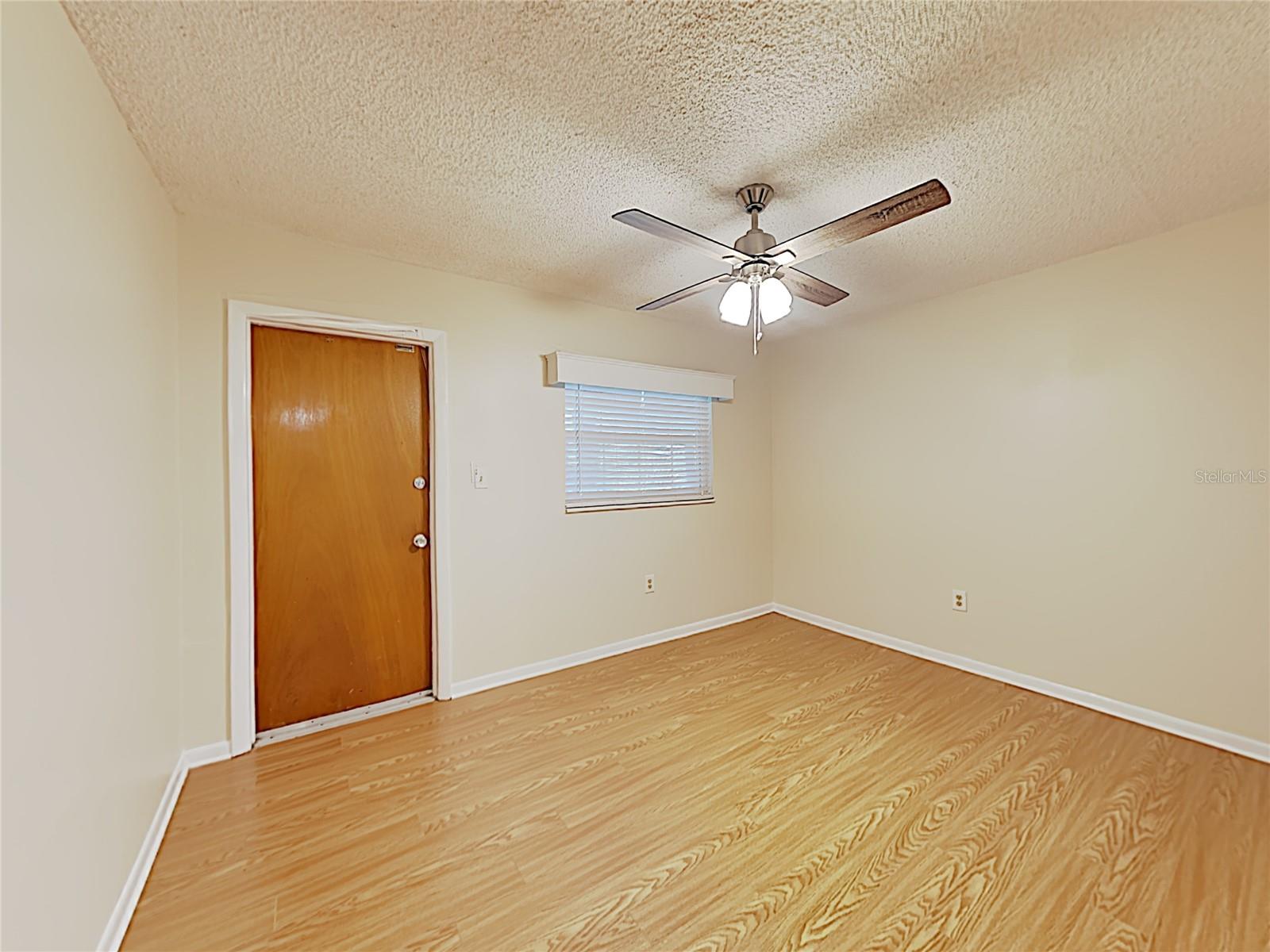 Image 11 of 15 For 2500 Lee Road 105