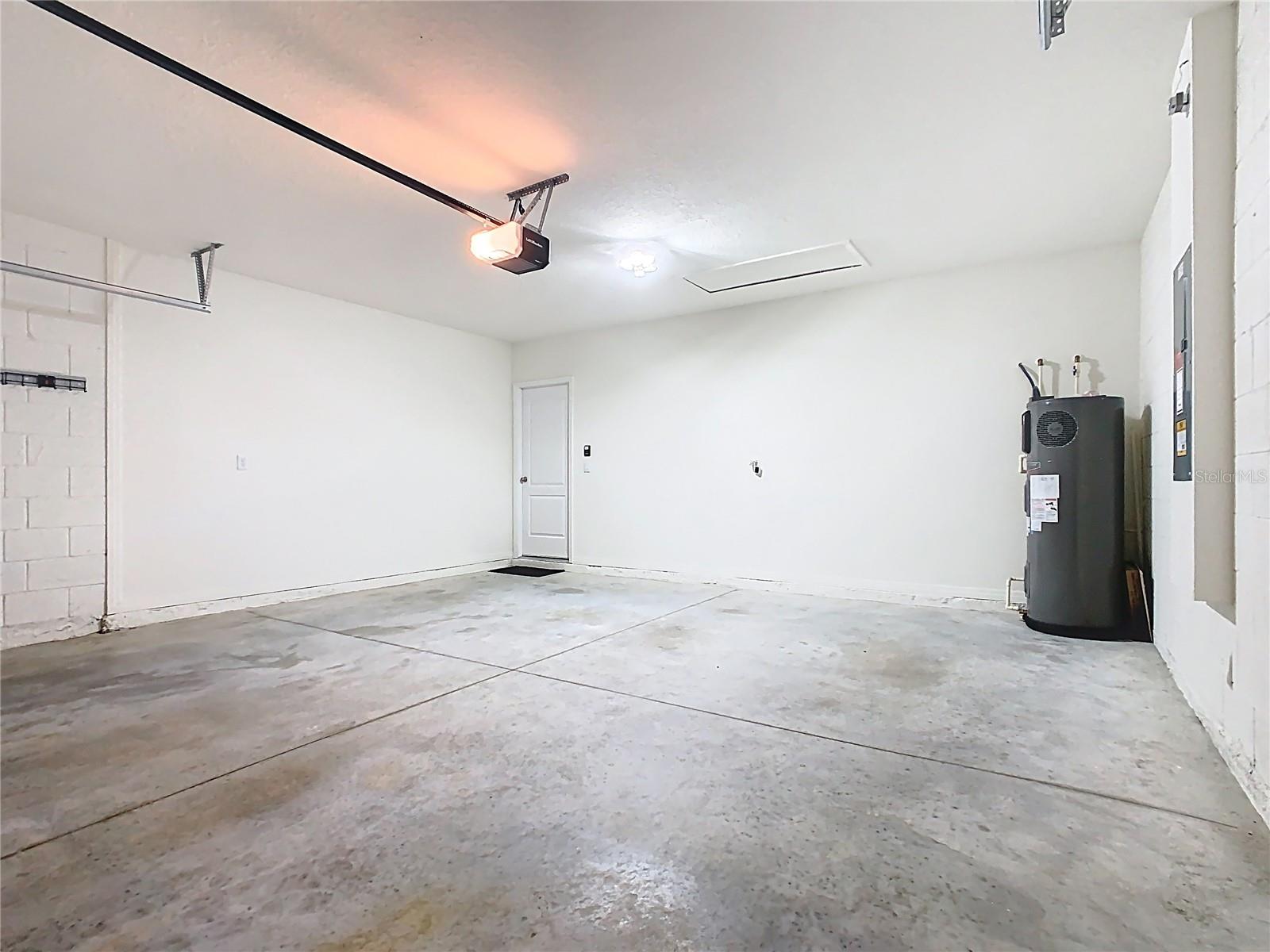Image 46 of 66 For 2000 Chickasaw Boulevard
