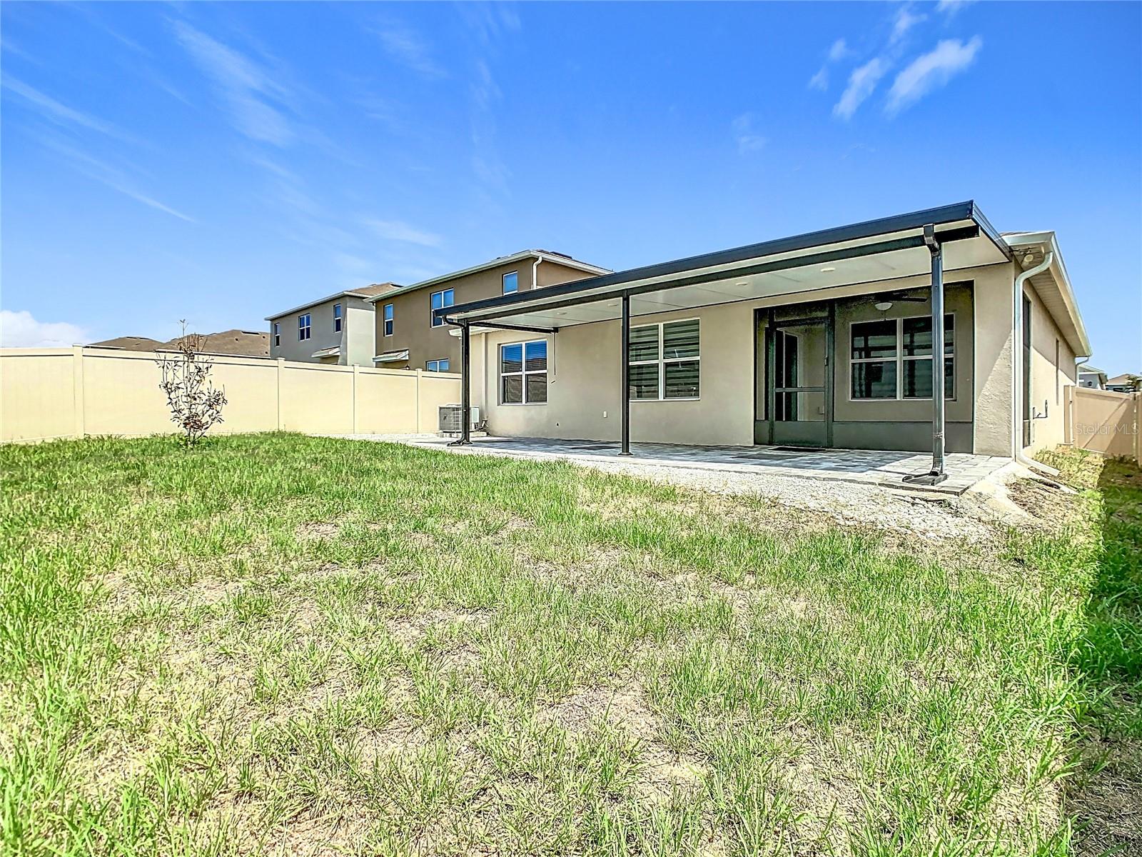 Image 55 of 66 For 2000 Chickasaw Boulevard