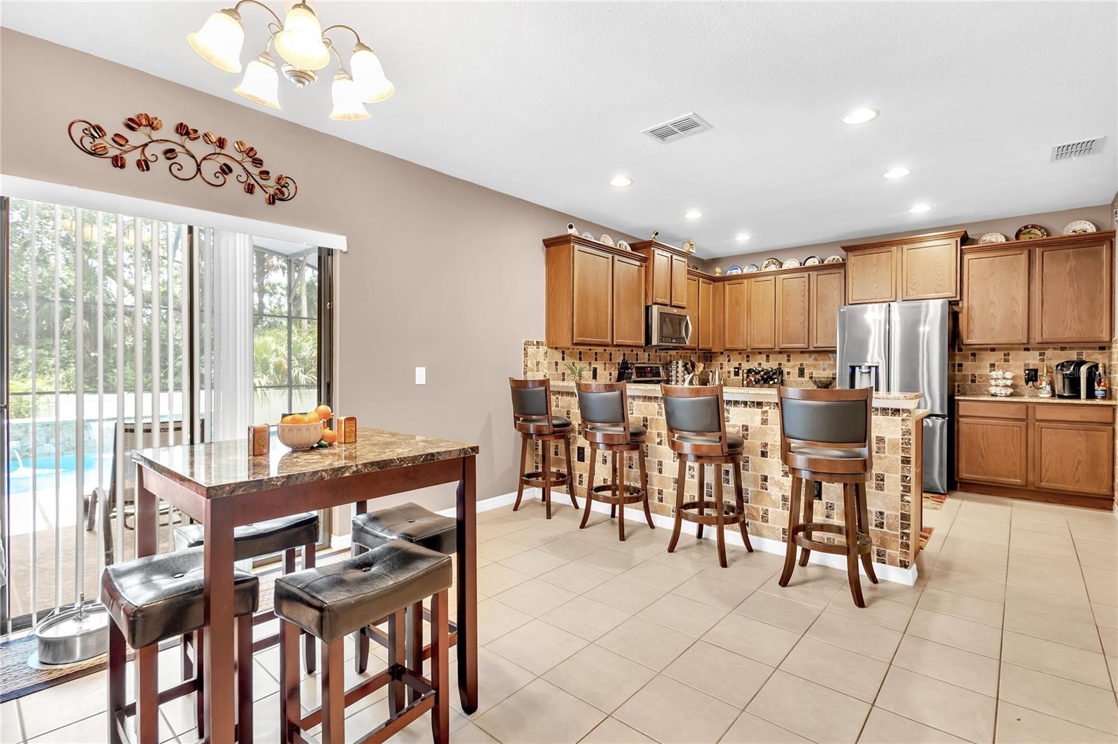 Image 14 of 43 For 2600 Vineyard Circle