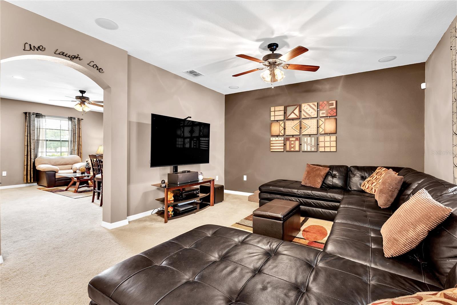 Image 16 of 43 For 2600 Vineyard Circle