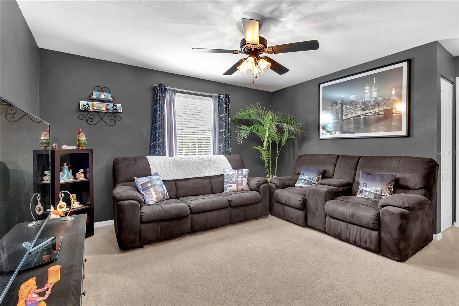 Image 34 of 43 For 2600 Vineyard Circle