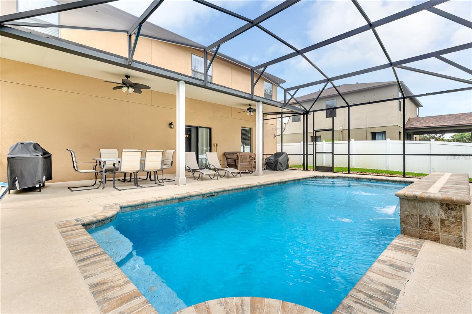 Image 37 of 43 For 2600 Vineyard Circle