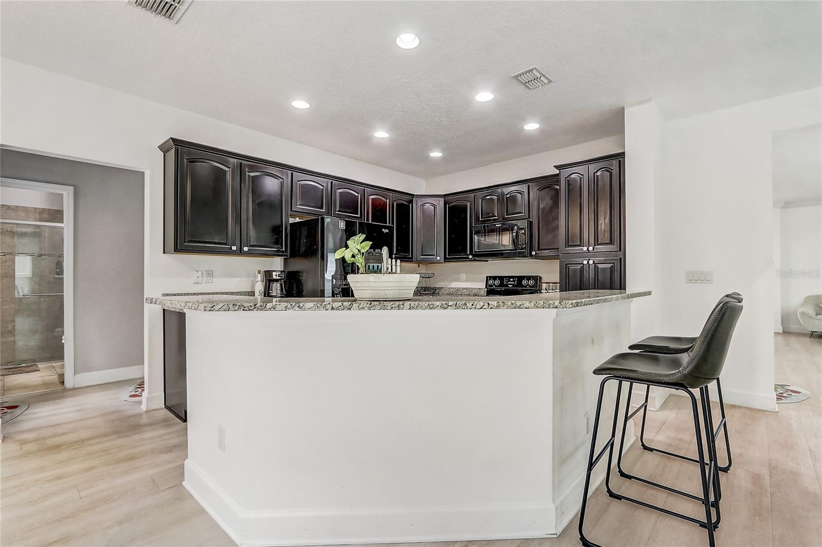Image 15 of 54 For 10408 Cypress Trail Drive