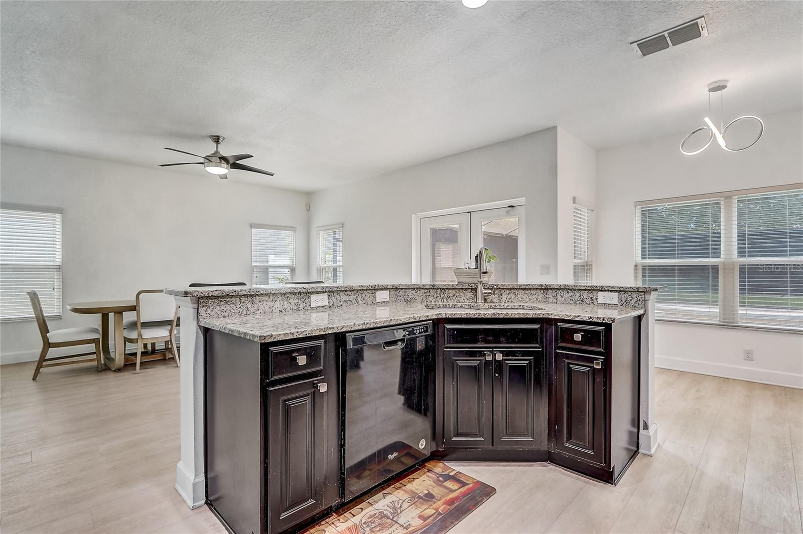 Image 17 of 54 For 10408 Cypress Trail Drive