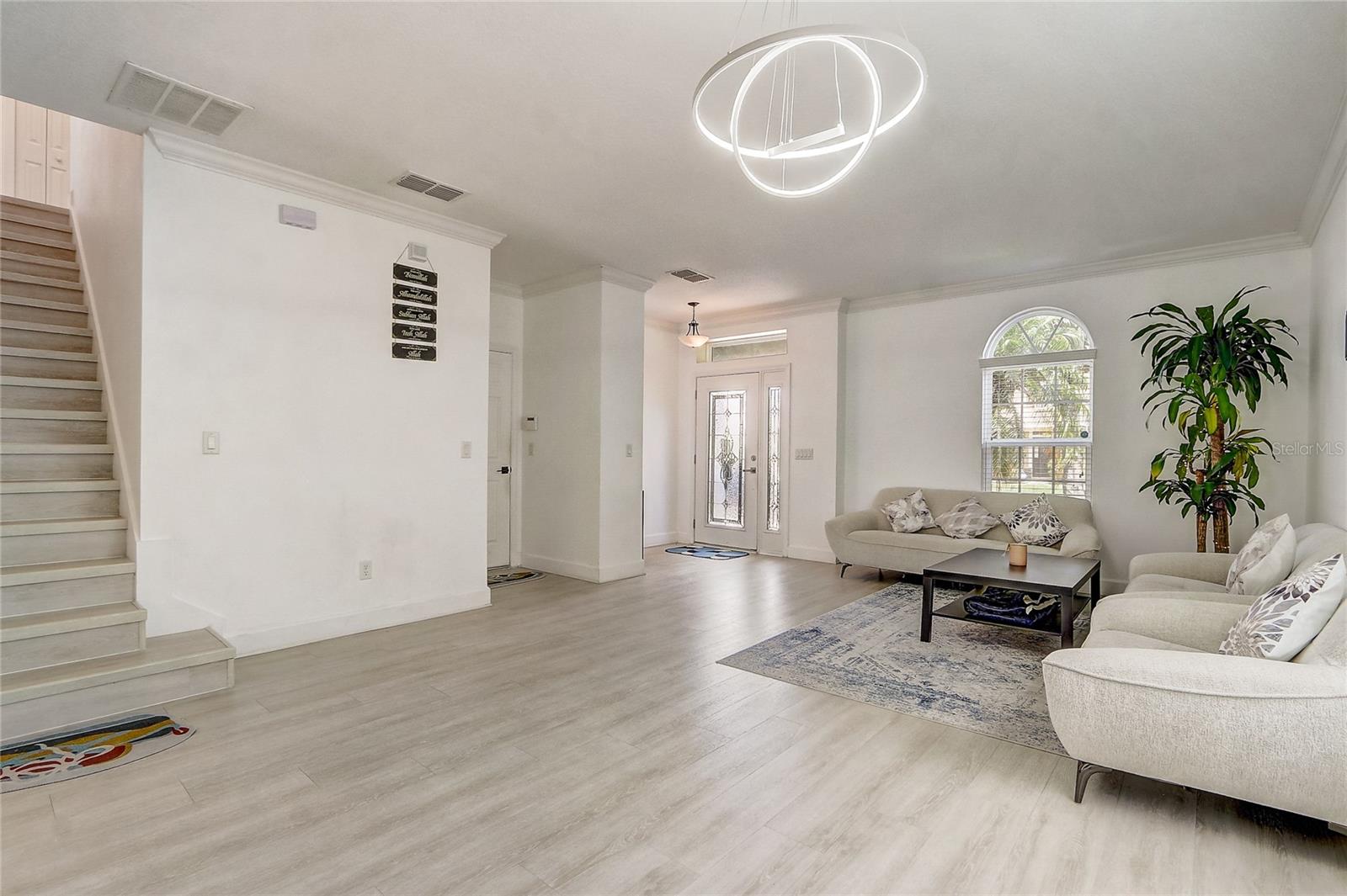 Image 6 of 54 For 10408 Cypress Trail Drive