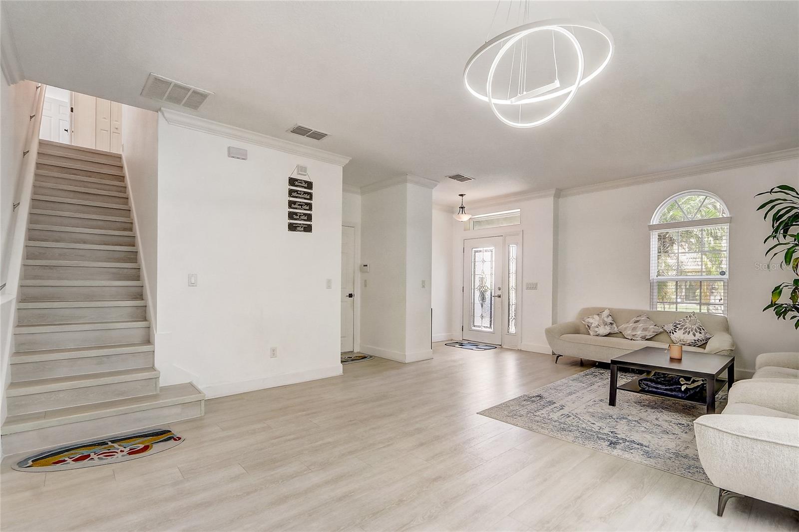 Image 7 of 54 For 10408 Cypress Trail Drive
