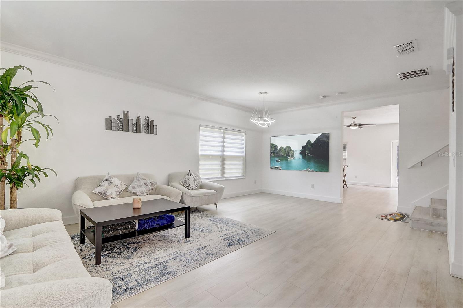 Image 8 of 54 For 10408 Cypress Trail Drive