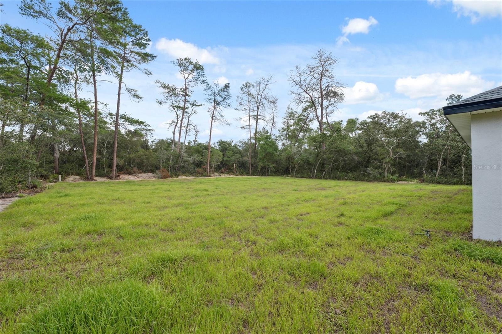 Listing photo id 10 for 15225 29th Terrace Road