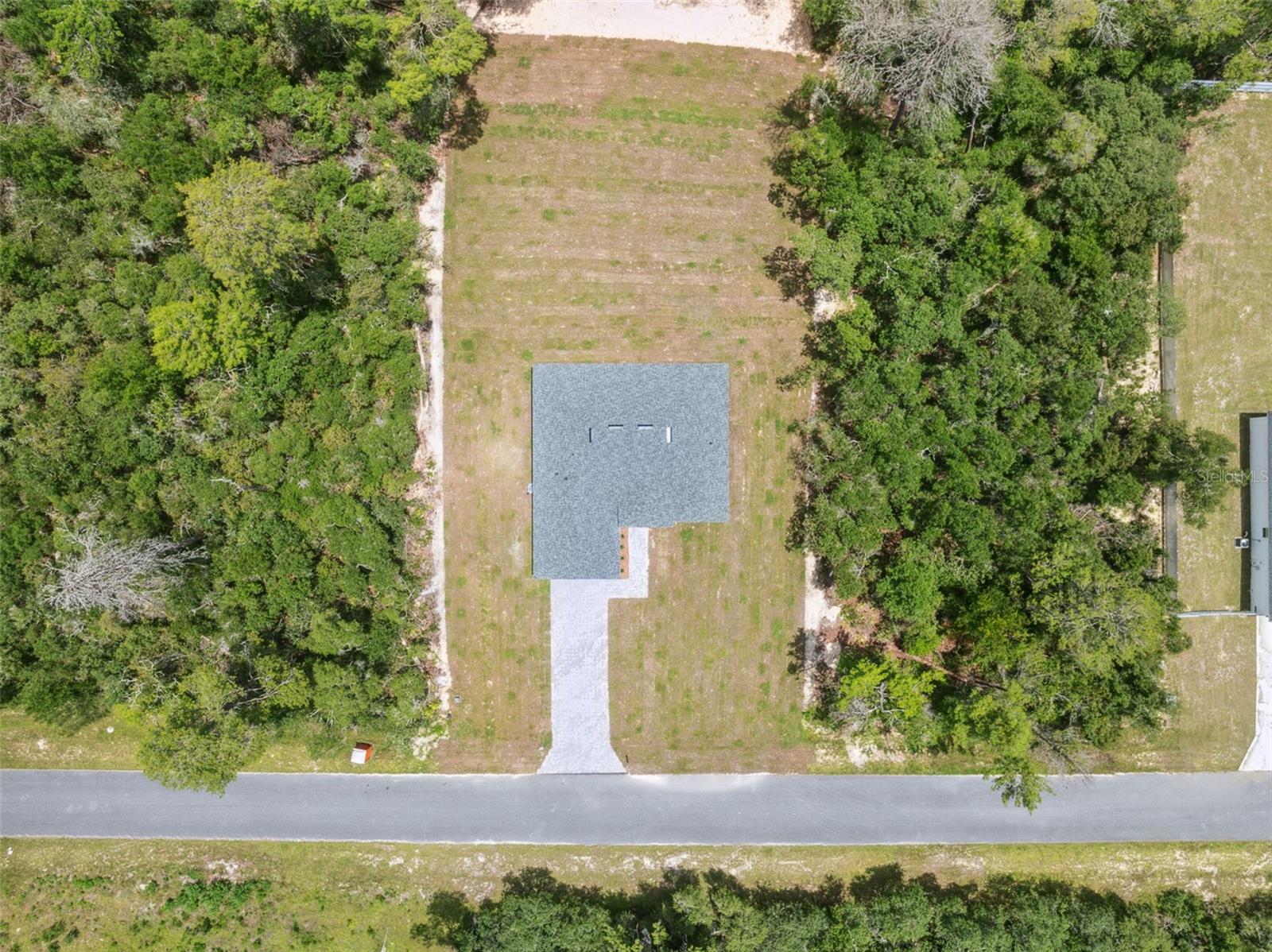 Listing photo id 12 for 15225 29th Terrace Road