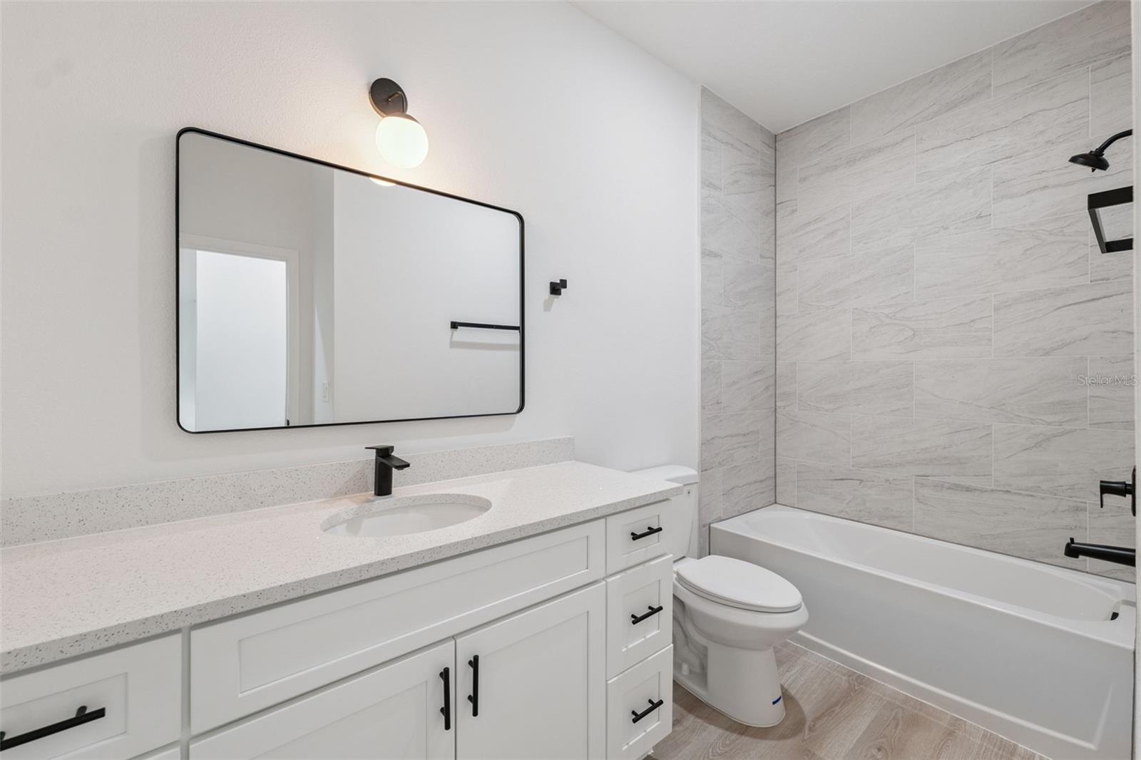 Listing photo id 30 for 15225 29th Terrace Road