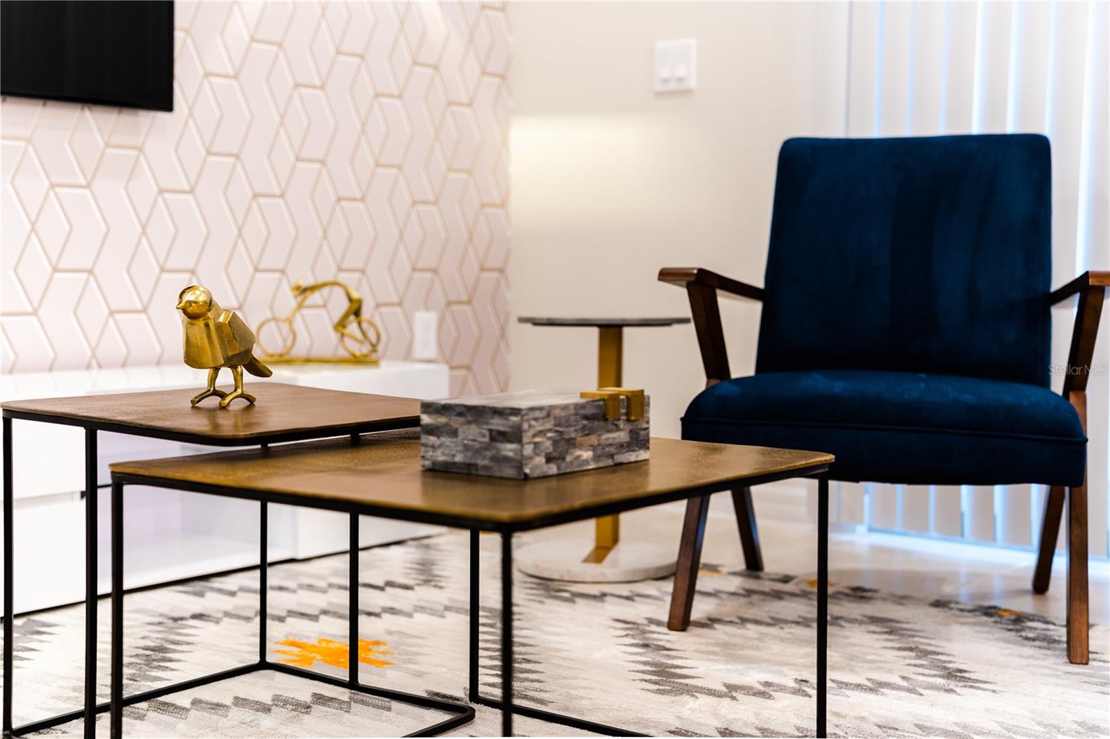 Image 40 of 73 For 2422 Dubai Street