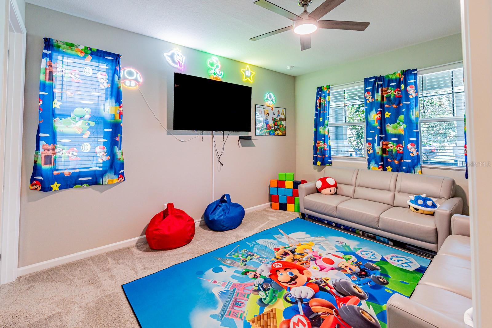 Image 12 of 72 For 3711 Malad Way