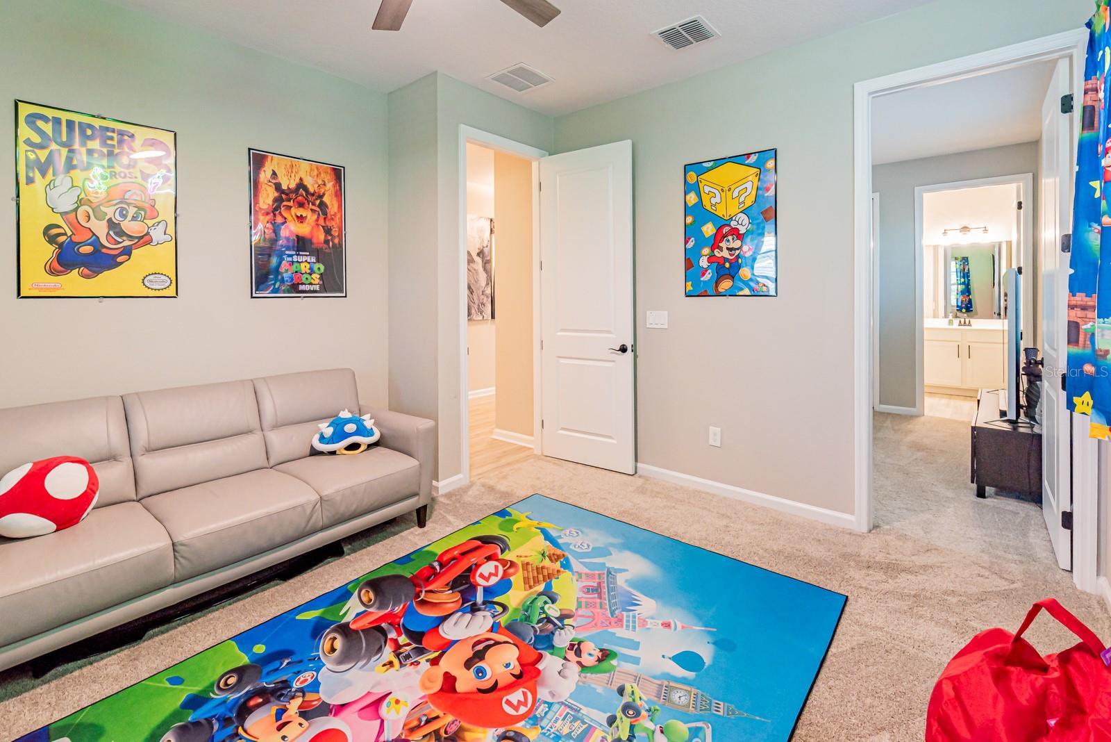 Image 13 of 72 For 3711 Malad Way