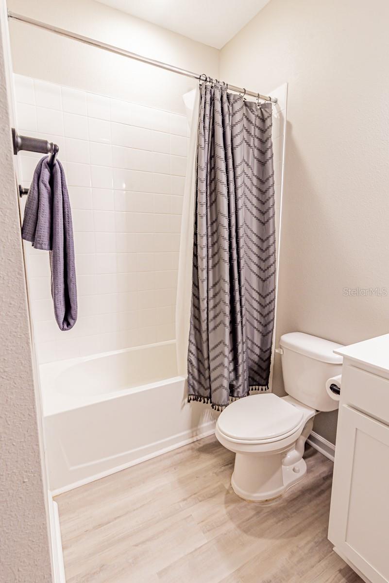 Image 17 of 72 For 3711 Malad Way