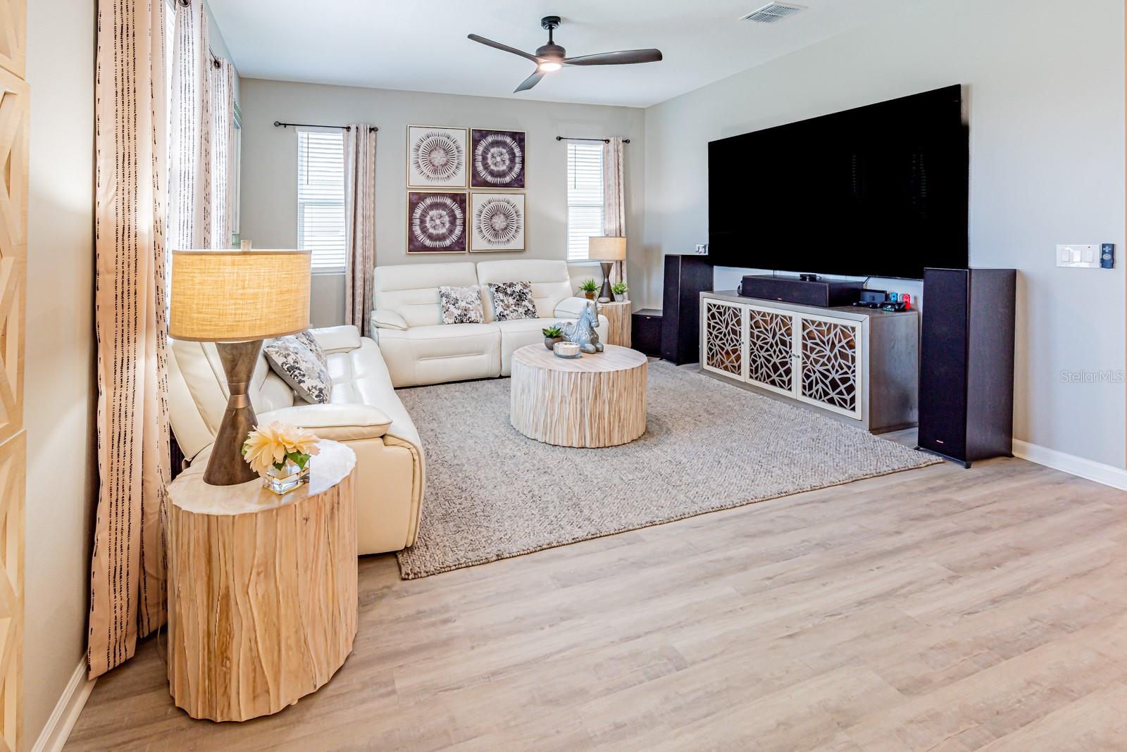 Image 23 of 72 For 3711 Malad Way