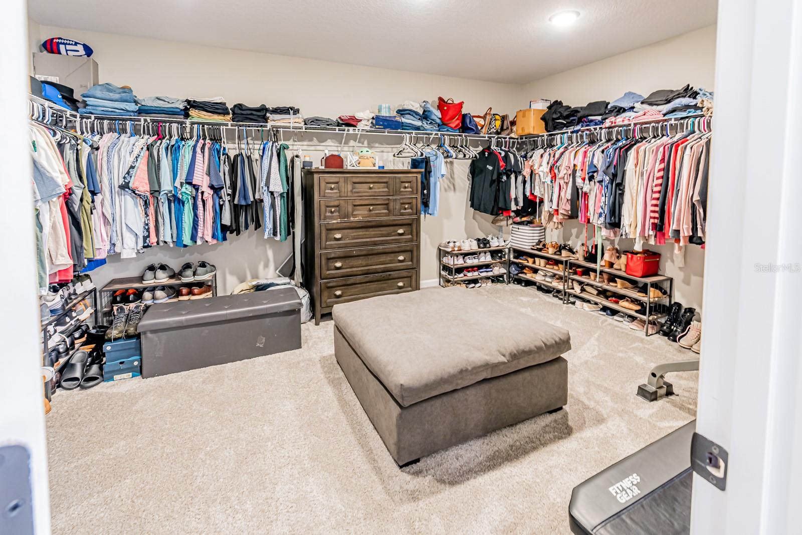 Image 40 of 72 For 3711 Malad Way