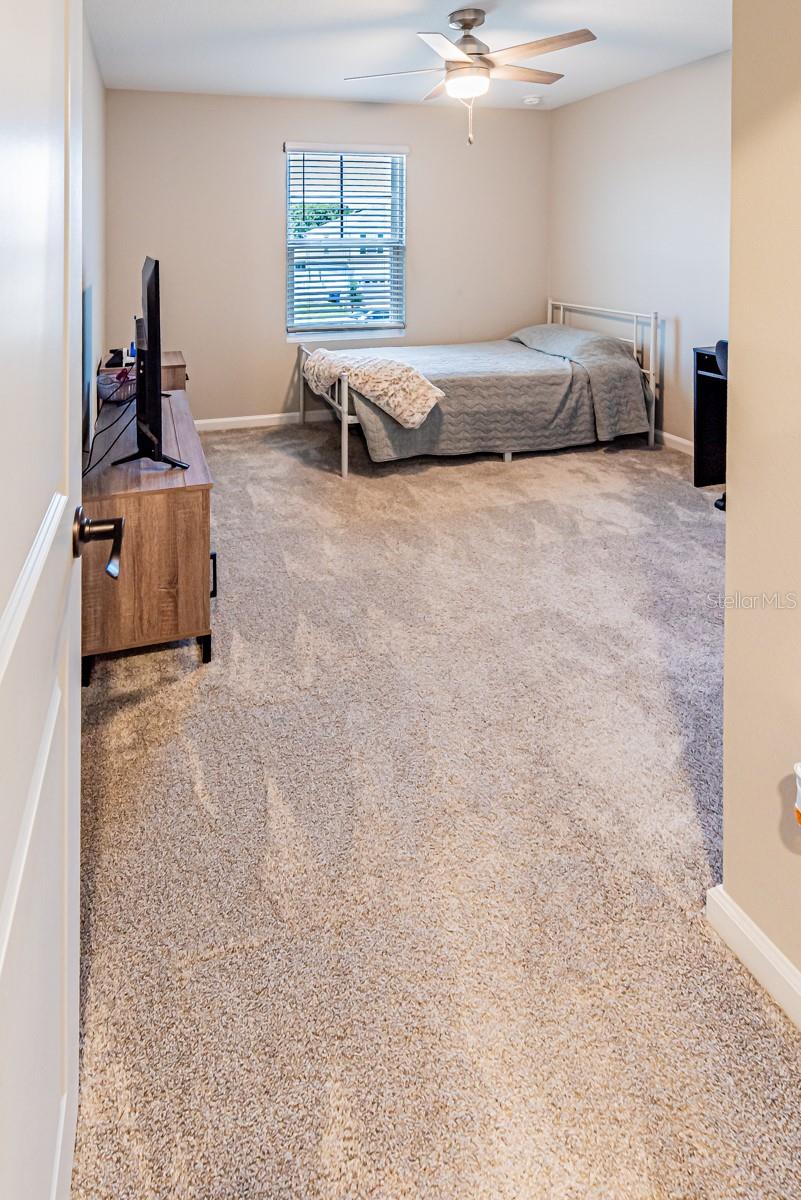 Image 46 of 72 For 3711 Malad Way