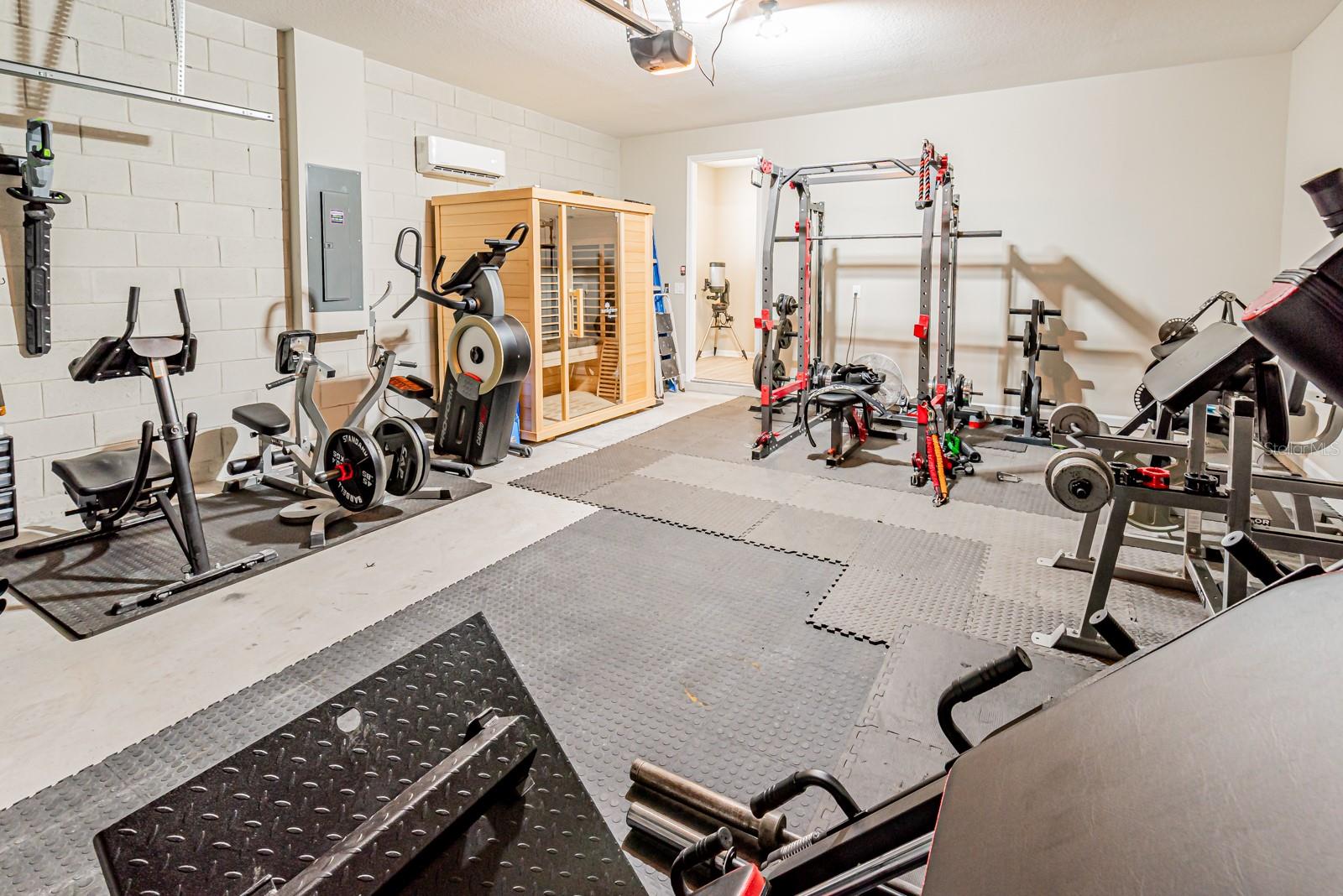 Image 57 of 72 For 3711 Malad Way