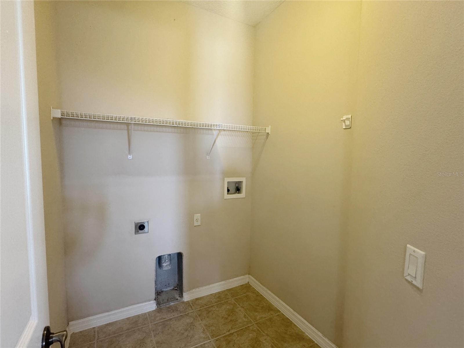 Image 17 of 58 For 3946 Blossom Dew Drive