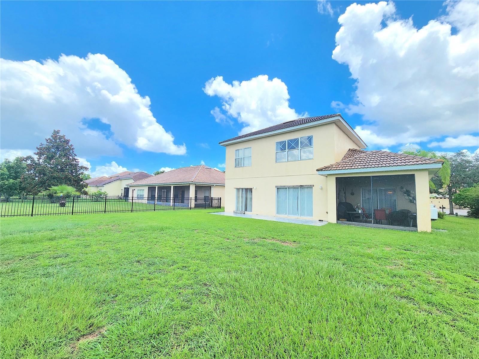 Image 37 of 39 For 3582 Valleyview Drive