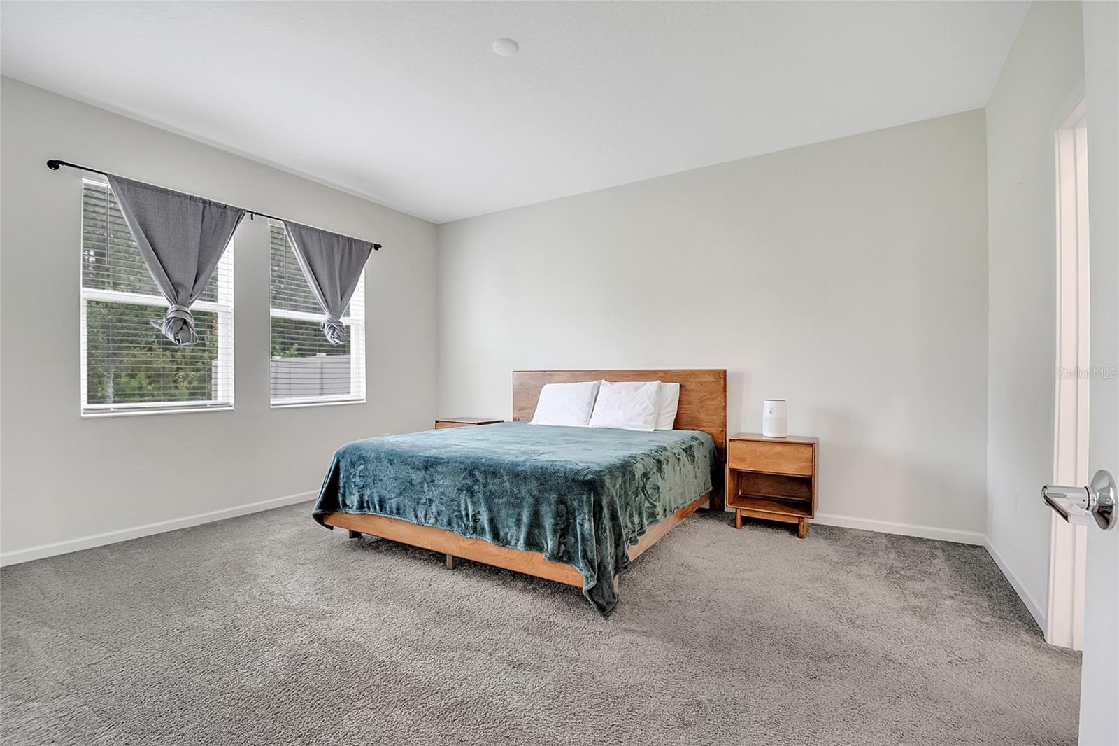 Image 22 of 46 For 5550 Bakewell Place