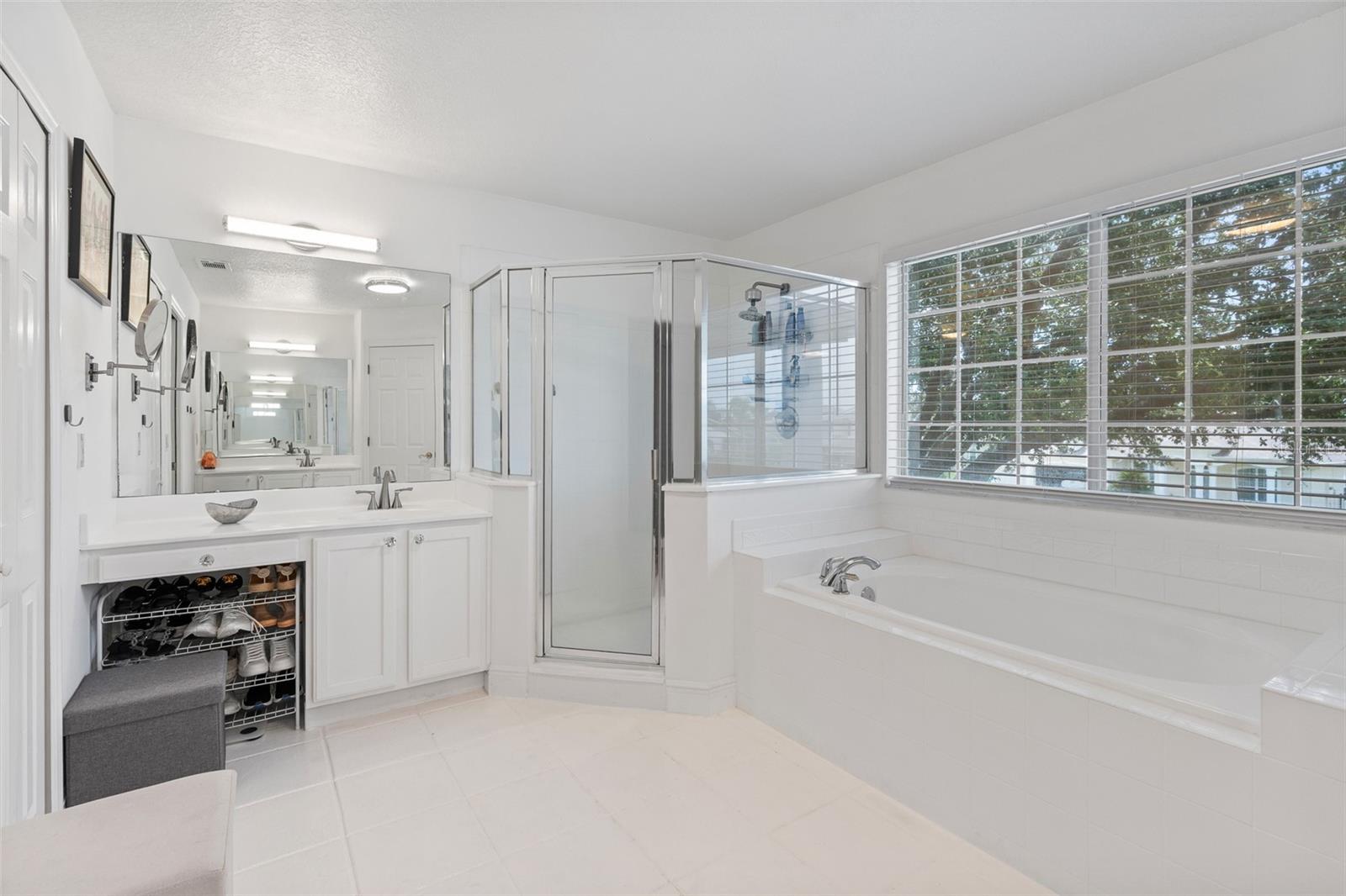 Image 20 of 56 For 2223 Wintermere Pointe Drive