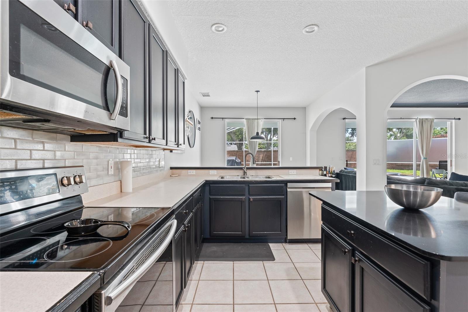 Image 35 of 56 For 2223 Wintermere Pointe Drive