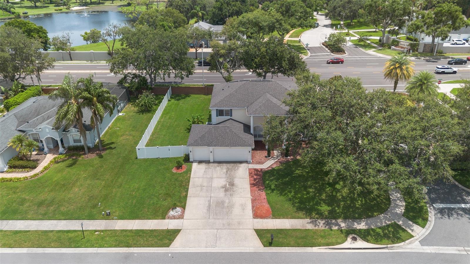 Image 4 of 56 For 2223 Wintermere Pointe Drive