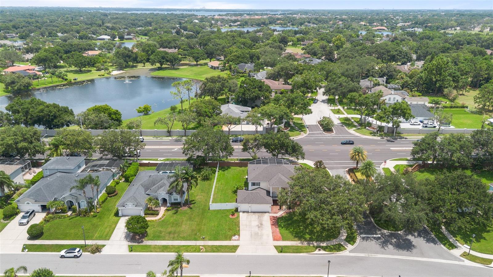 Image 5 of 56 For 2223 Wintermere Pointe Drive