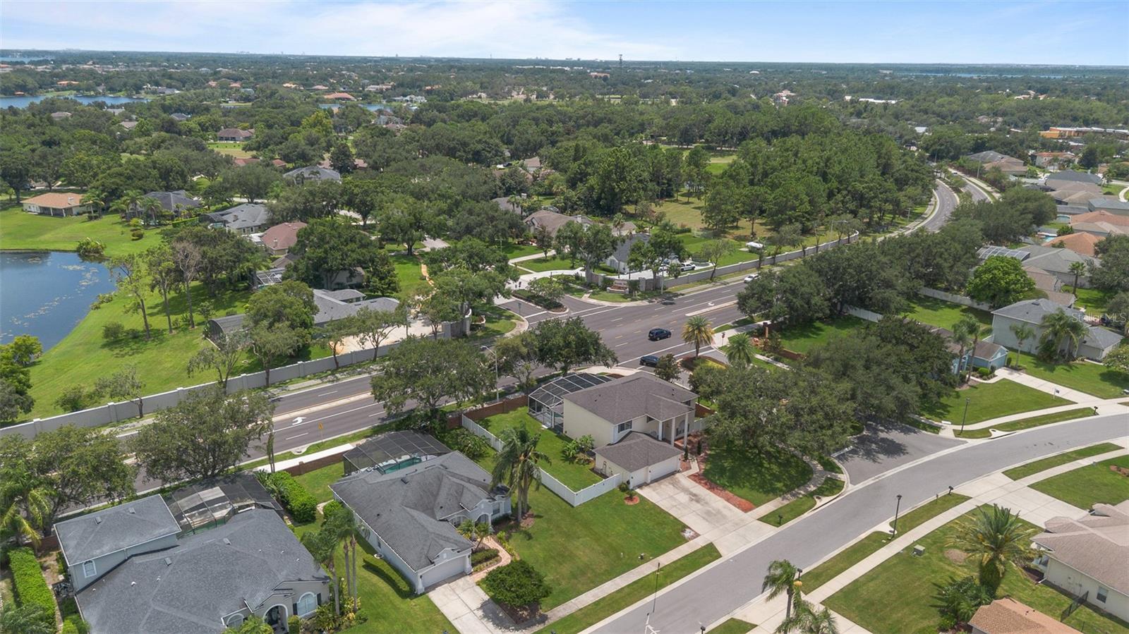 Image 6 of 56 For 2223 Wintermere Pointe Drive
