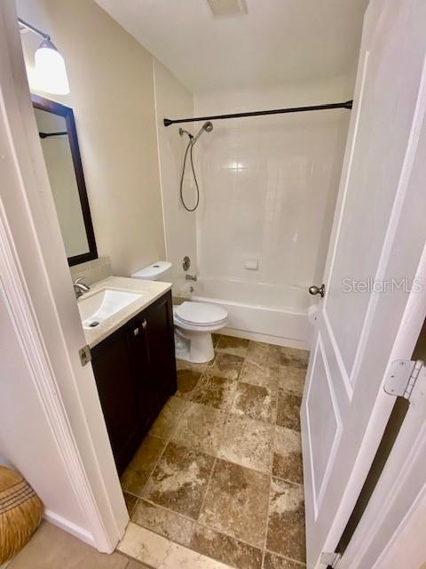 Image 14 of 22 For 723 Shady Nook Drive