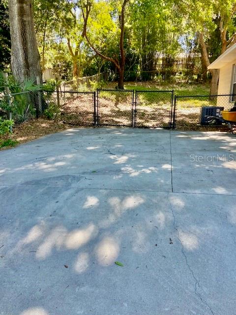 Image 22 of 22 For 723 Shady Nook Drive
