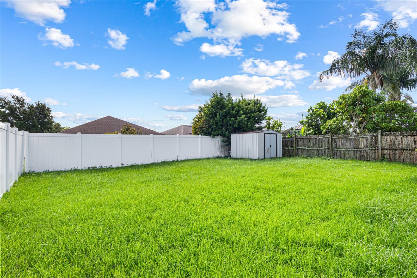 Image 26 of 28 For 111 Wheatfield Circle