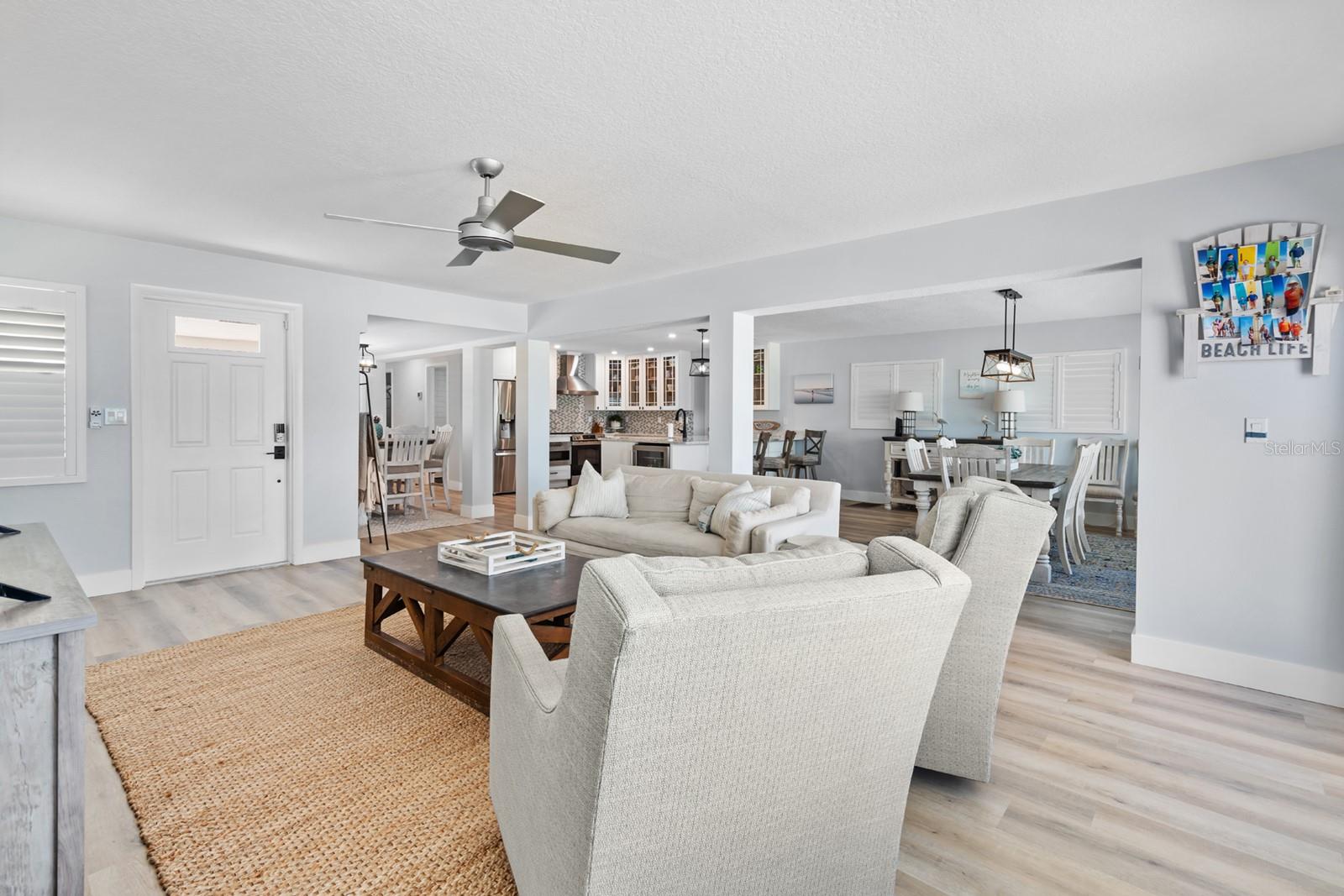 Image 12 of 42 For 4291 Atlantic Avenue