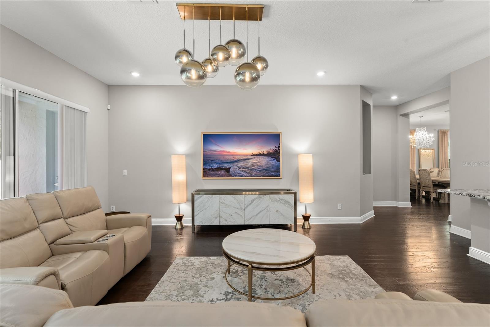 Image 13 of 34 For 8258 Ludington Circle
