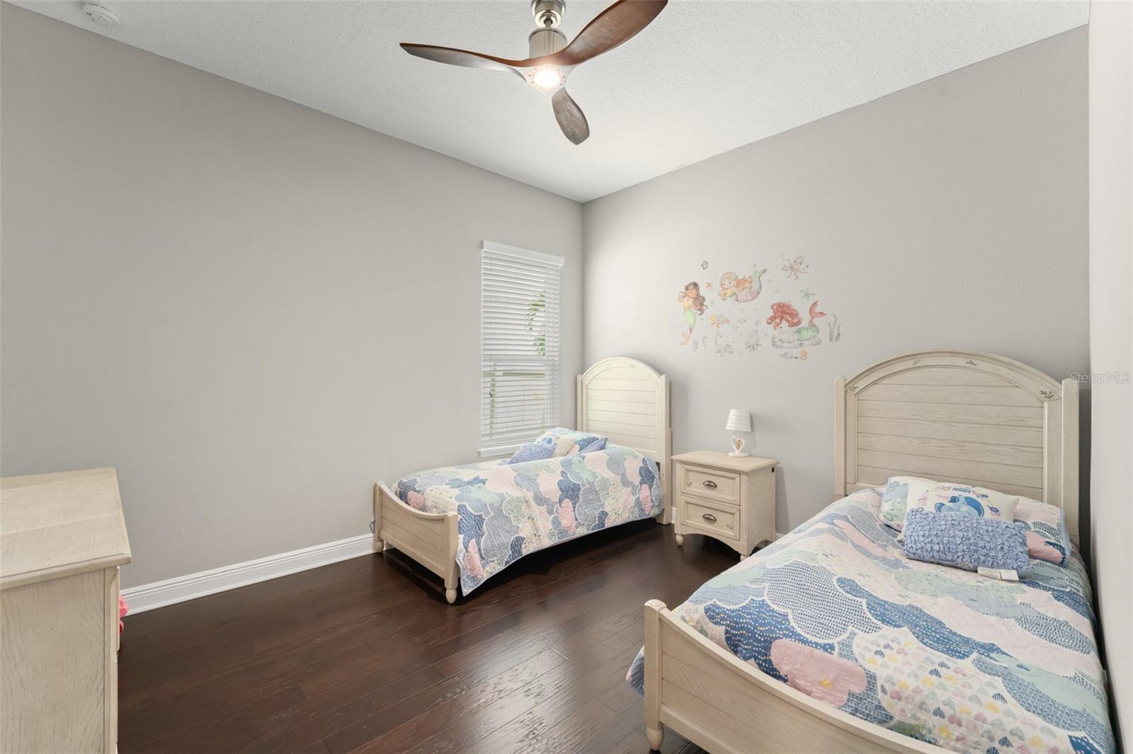 Image 26 of 34 For 8258 Ludington Circle