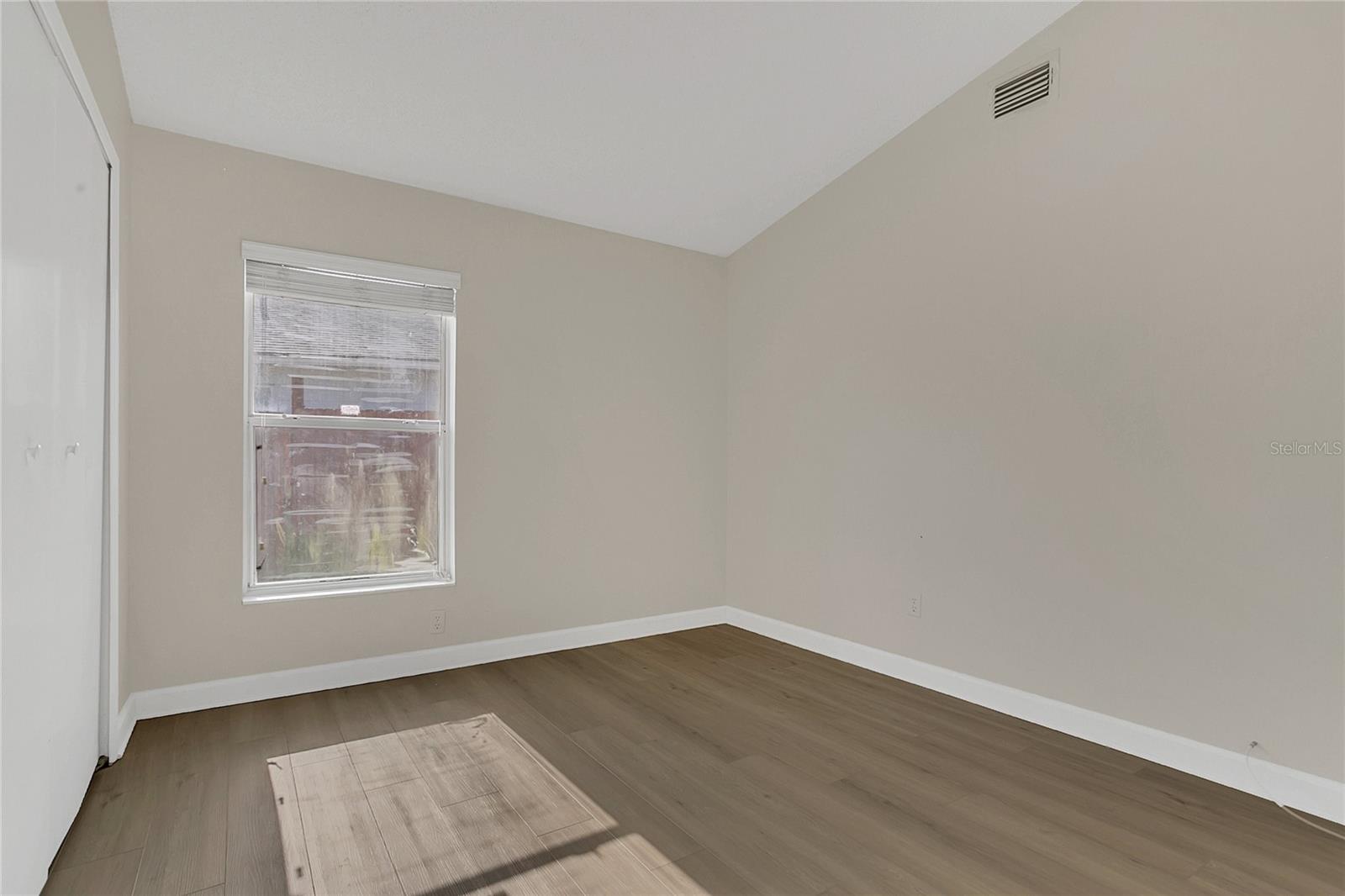 Image 12 of 23 For 1901 Teaberry Court
