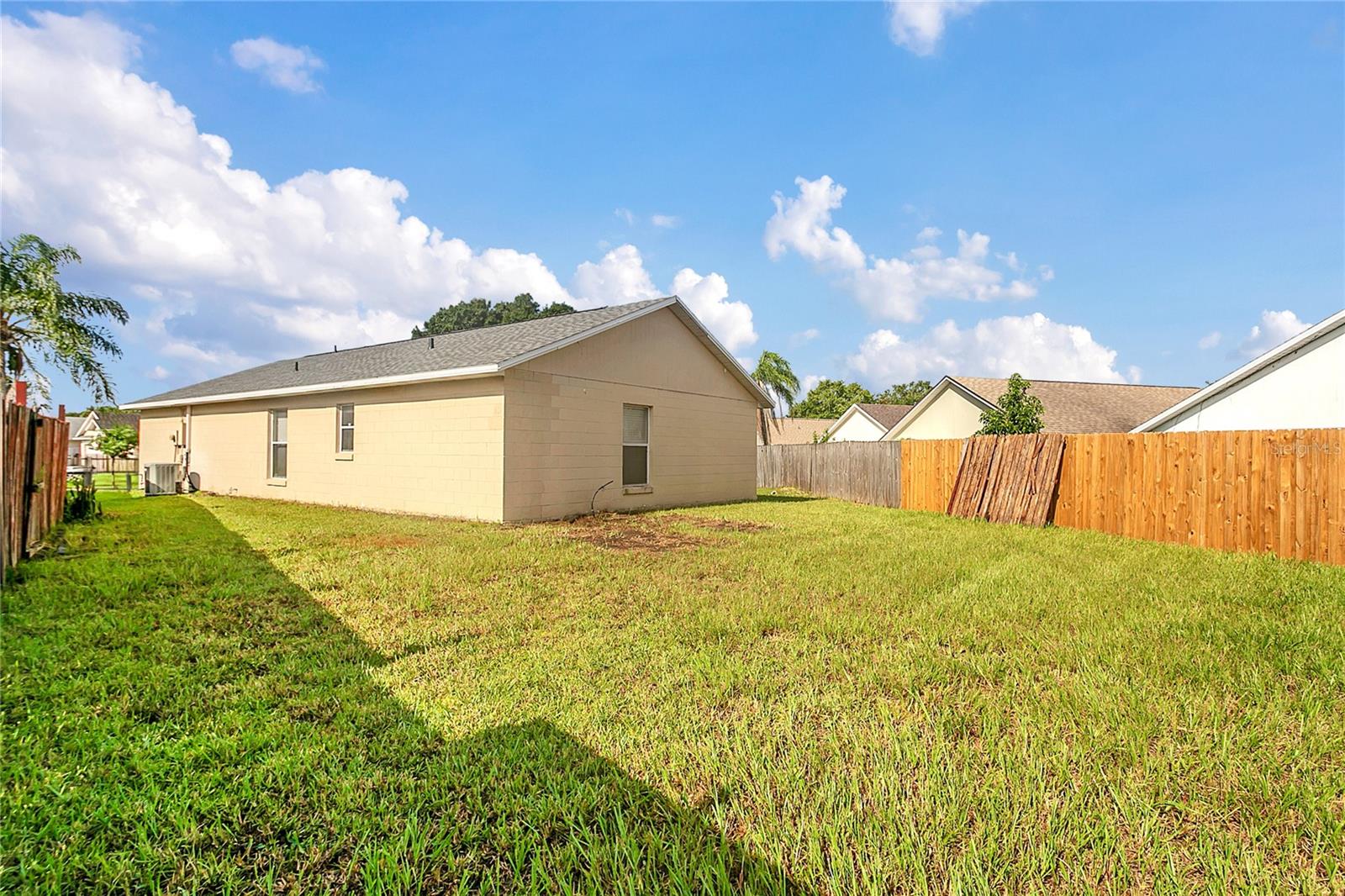 Image 16 of 23 For 1901 Teaberry Court