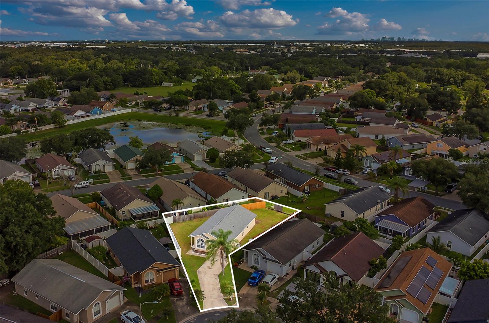 Image 22 of 23 For 1901 Teaberry Court