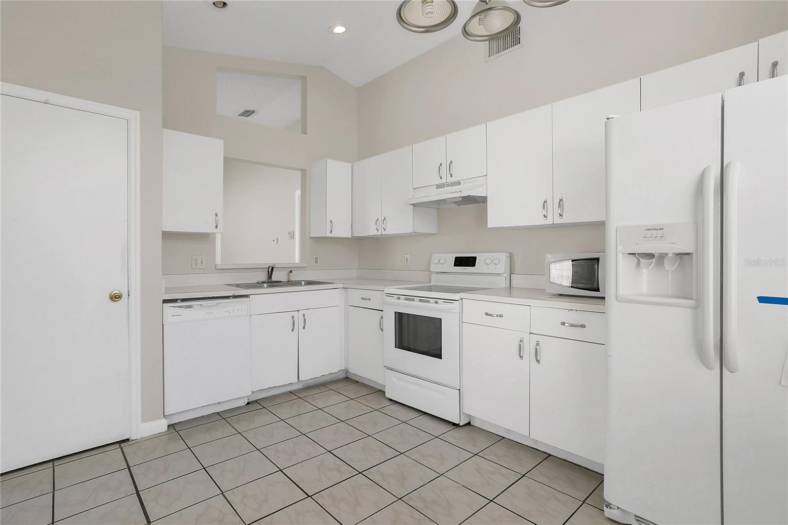 Image 8 of 23 For 1901 Teaberry Court